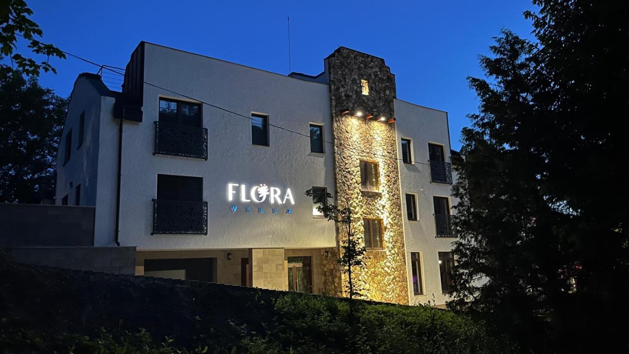 רייקה טפליצה Floravilla מראה חיצוני תמונה